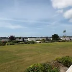 Burgtiefe Suedstrand Strandgut Fuer 4 Pers E-kamin Sued-bk Wama *