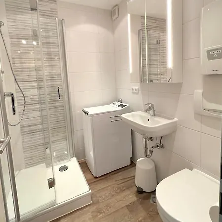 Burgtiefe Suedstrand Strandgut Fuer 4 Pers E-kamin Sued-bk Wama *